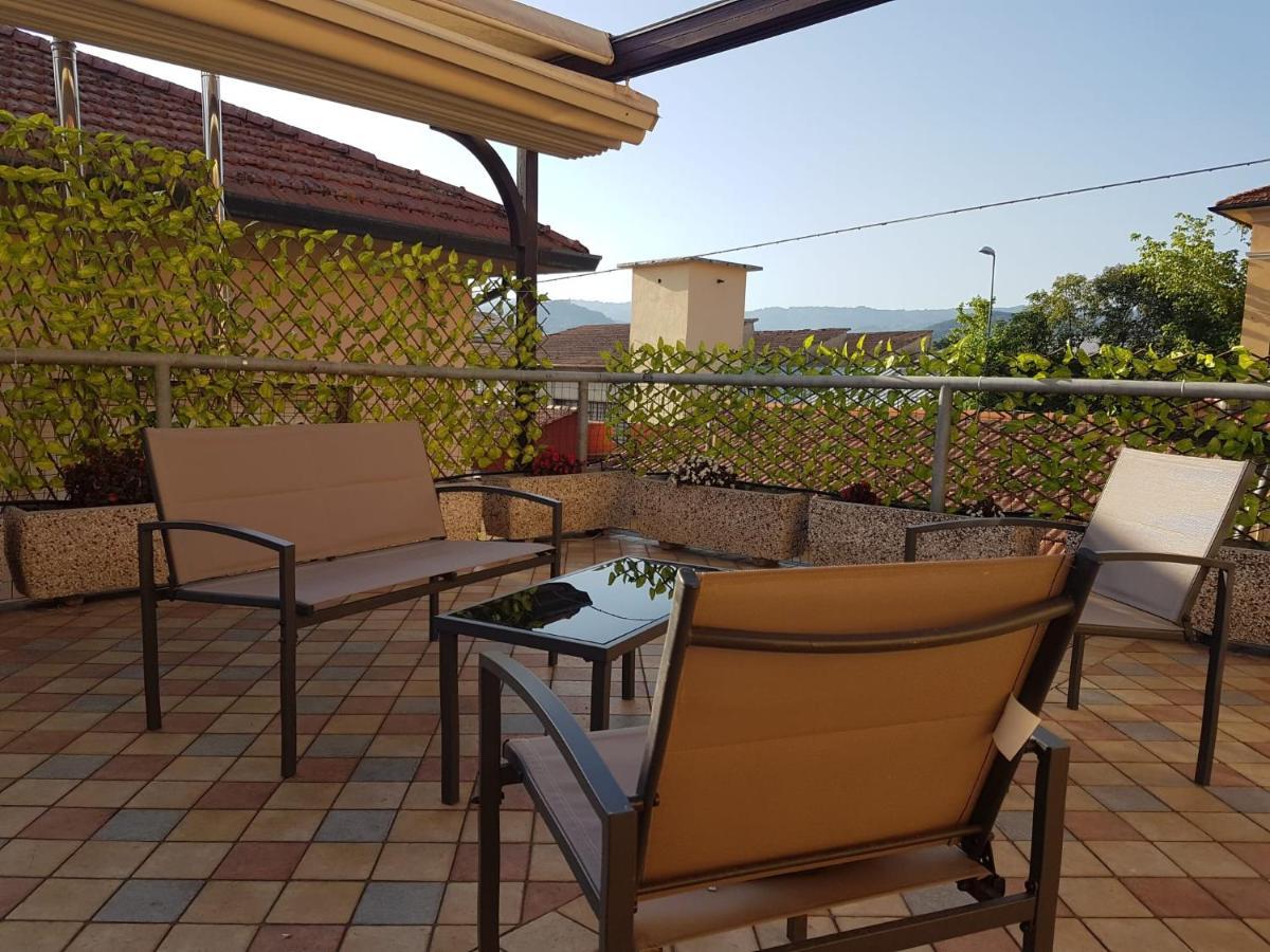 Monsummano Terme Bella Casa Vicino Alla Grotta Giusti. מראה חיצוני תמונה
